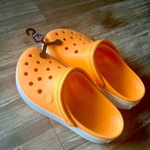 Crocband clogs, never worn and beautiful summer color.